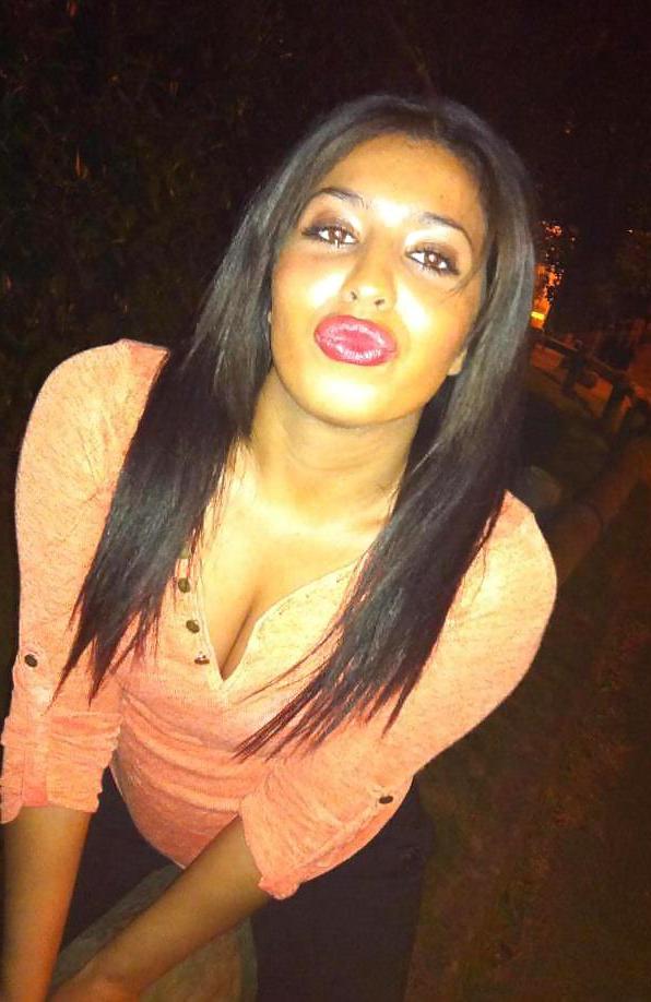 25P Ahlam bonne beurette arab