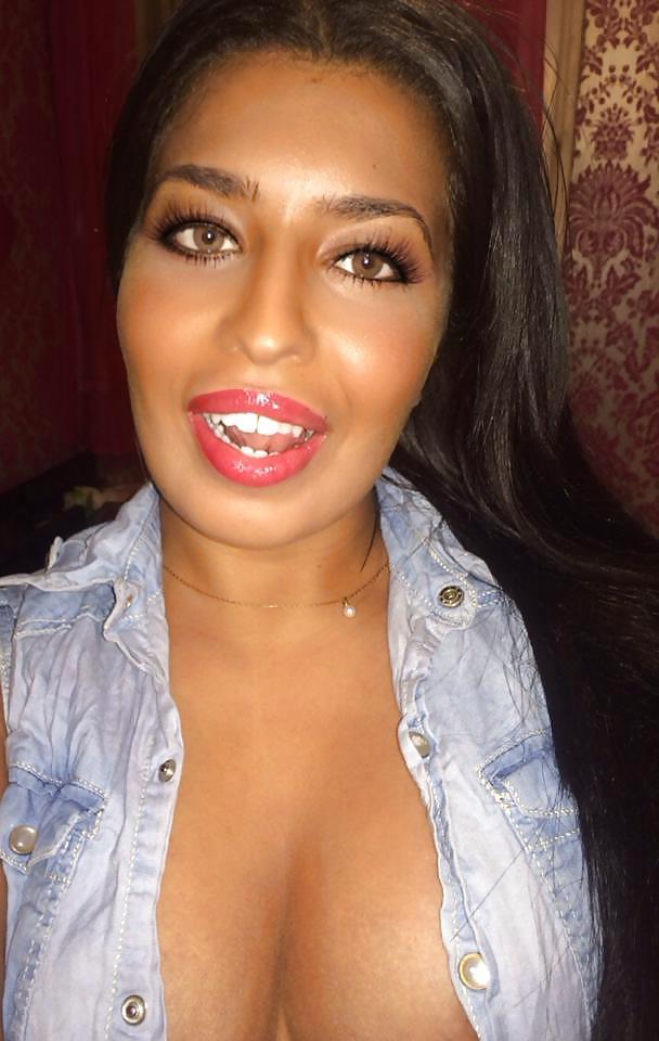25P Ahlam bonne beurette arab