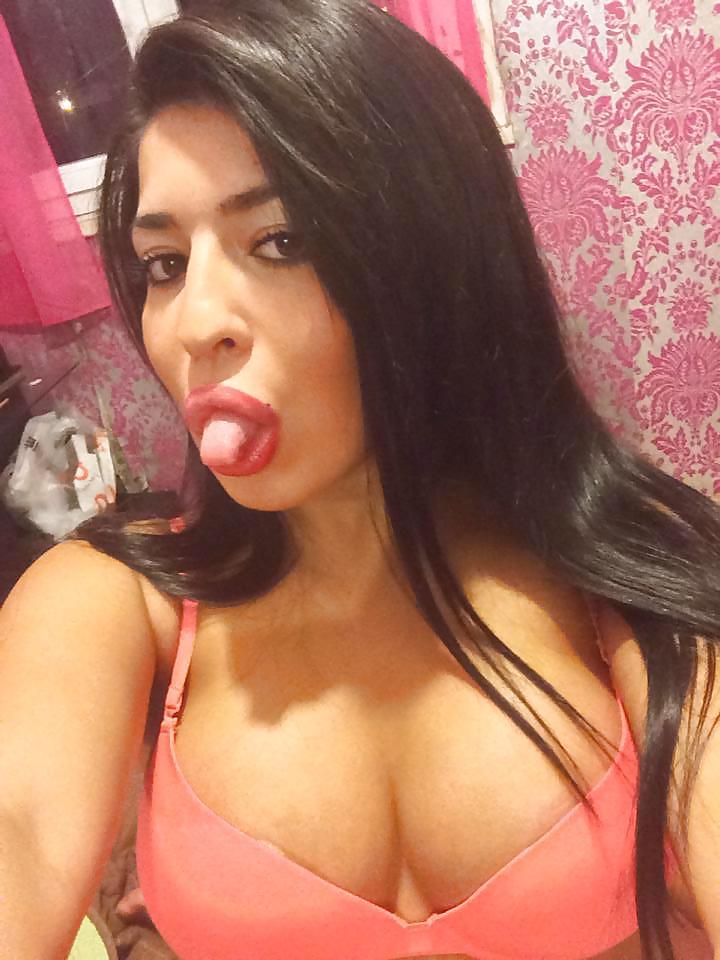25P Ahlam bonne beurette arab