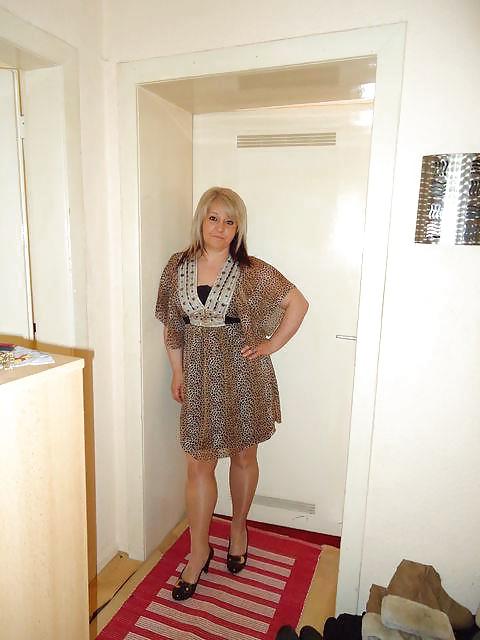 25P Milf from Serbia (40+)