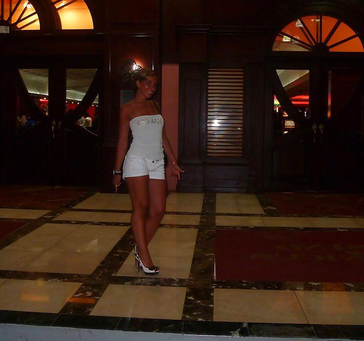 25P Arab Beurette Rekia Benaissa coquine Algerie Marseille Paris