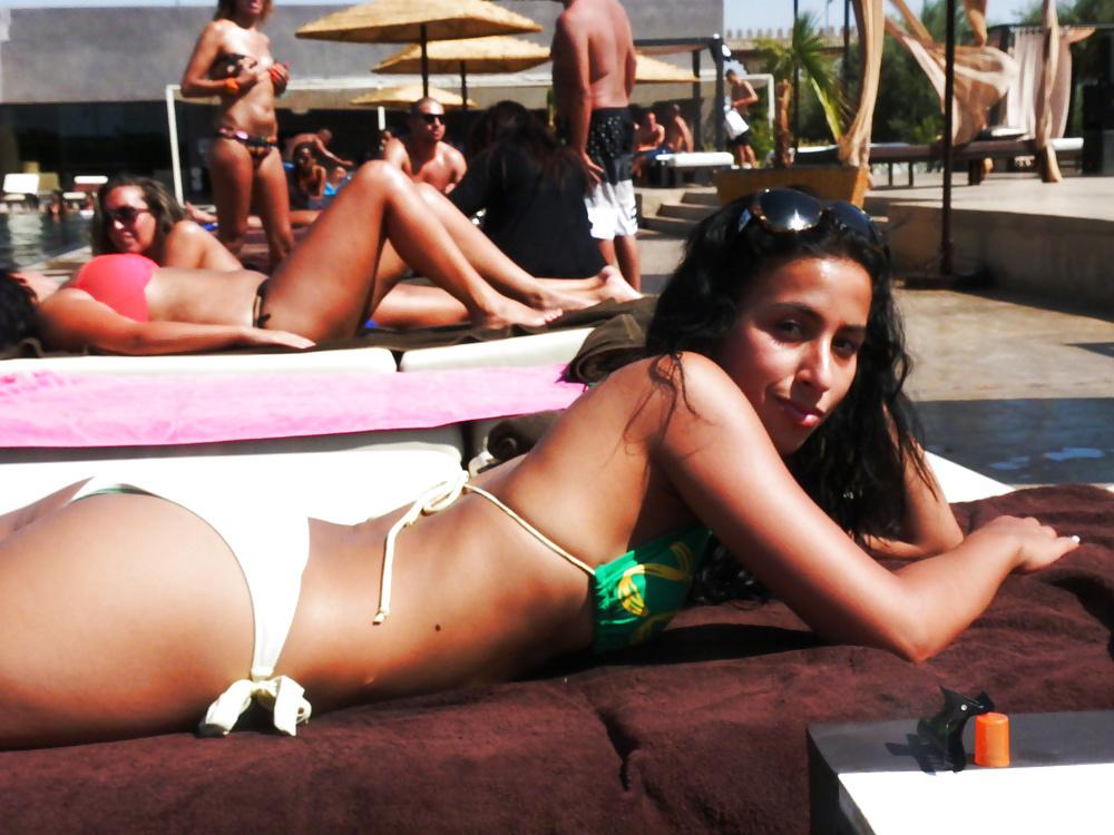 25P Arab Beurette Rekia Benaissa coquine Algerie Marseille Paris