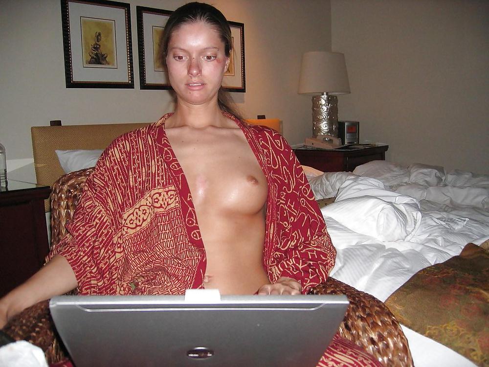 25P Small tits