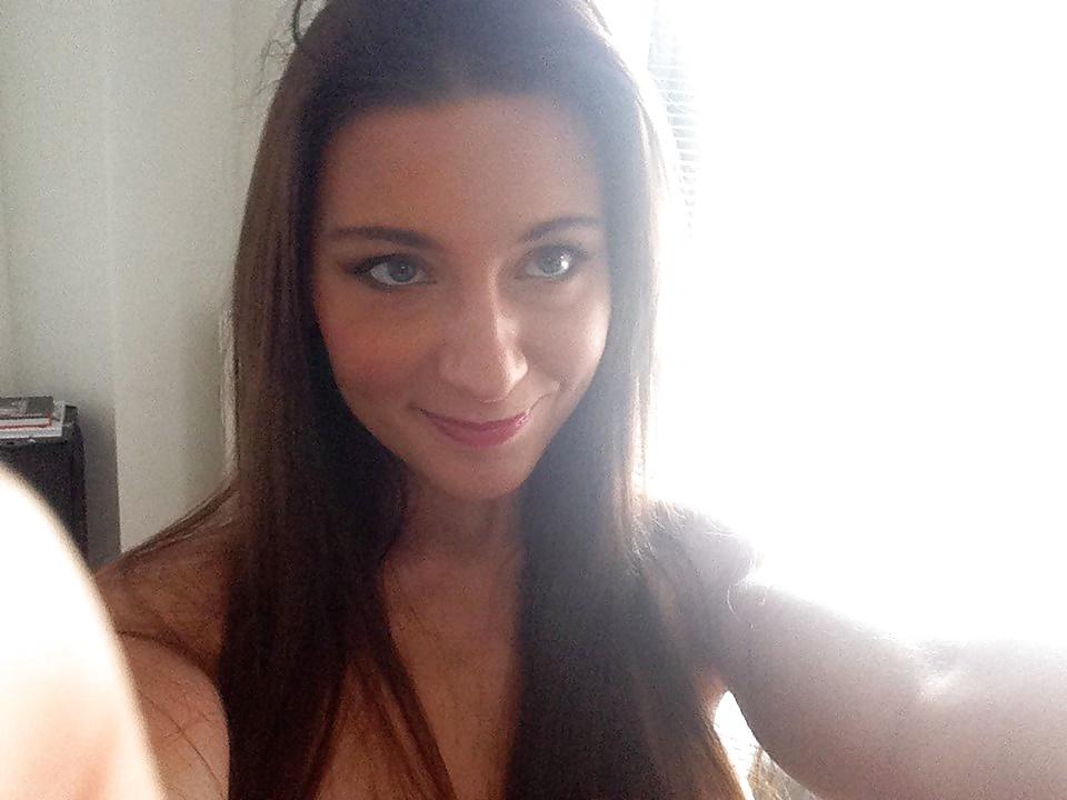 25P Cute slut everyday life in boots & high heels and miniskirts