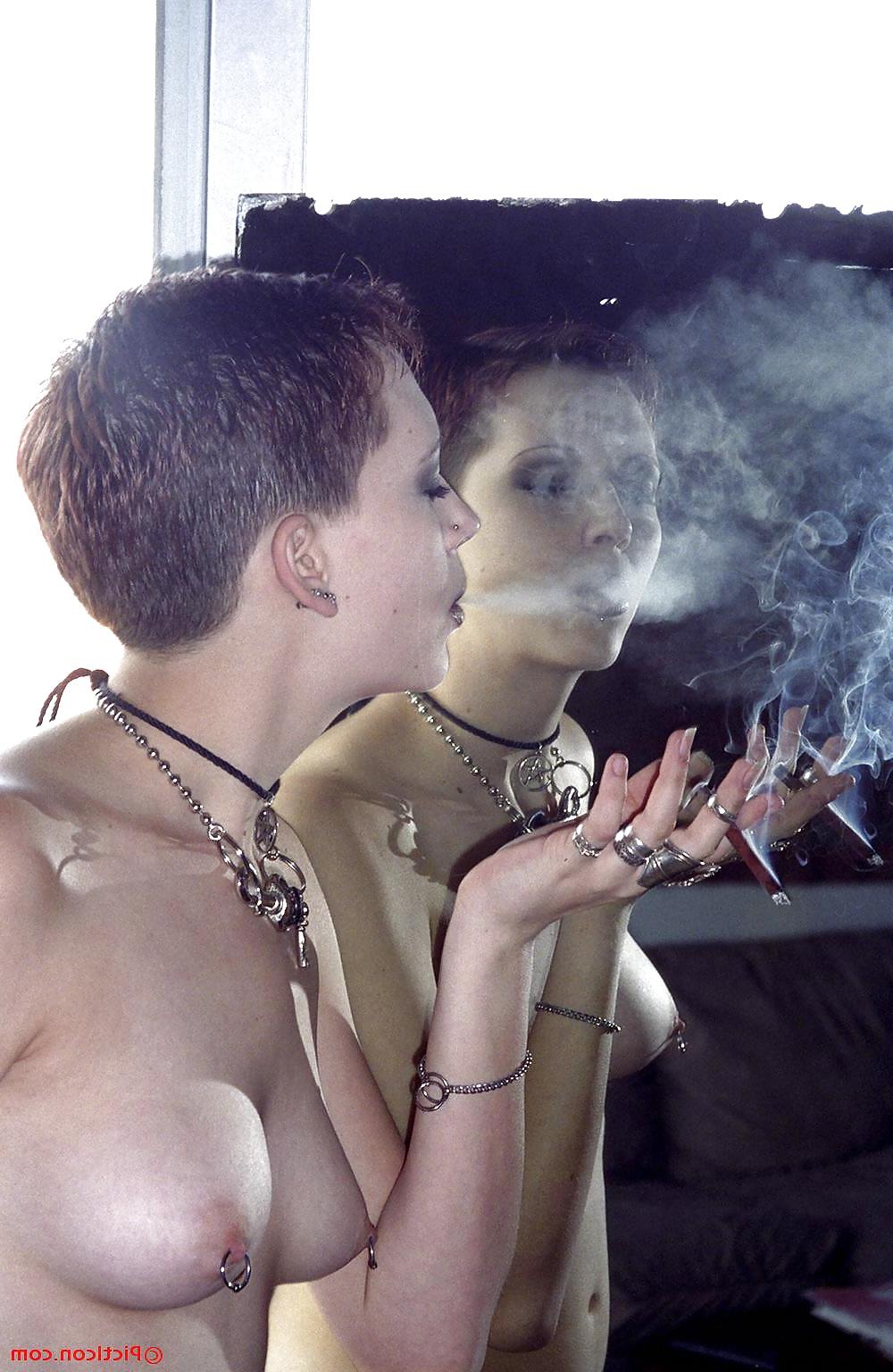 20P More Smoking Sluts