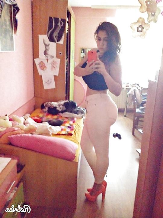 17P Best of macedonian girls 