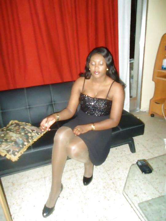 25P Ebony Whore Mix