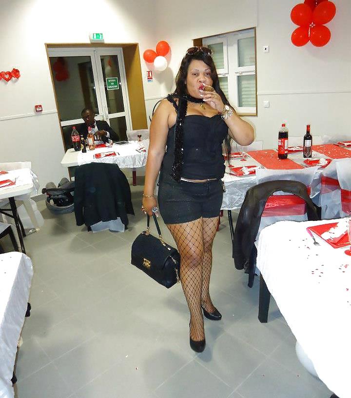 25P Ebony Whore Mix