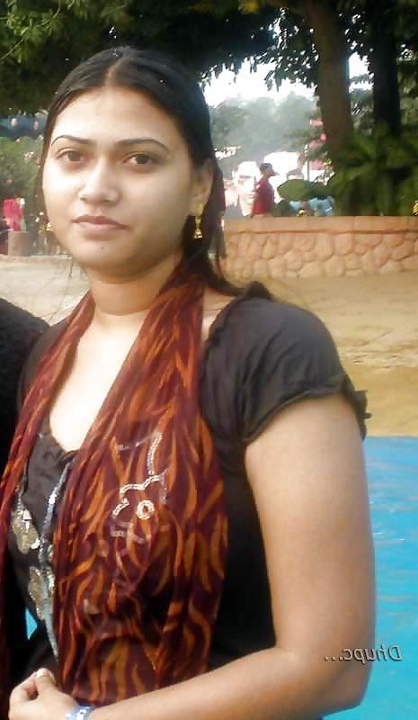 7P Beautiful bangla Busty Indian Girl