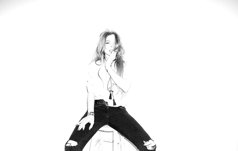 18P Lindsay Lohan ... New Terry Richardon Photoshoot