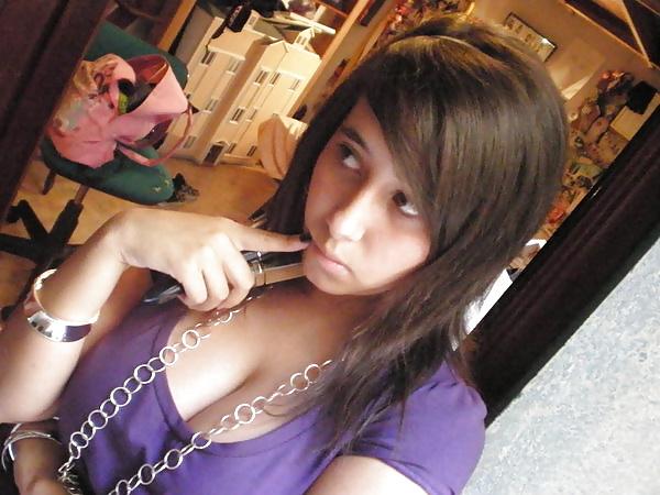 25P Big boobs teen.