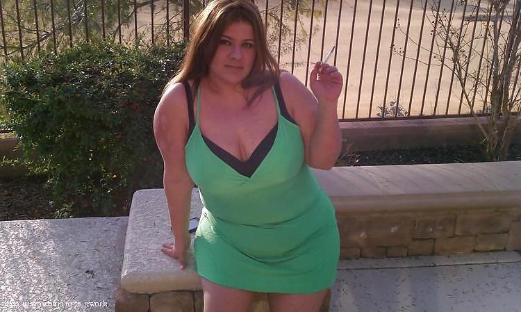 14P Wife smoking outside 