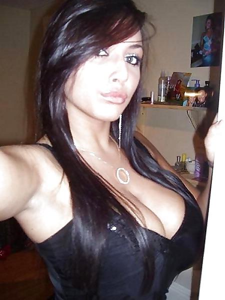 25P Big Boobs And Asses