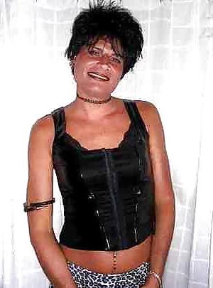 8P Sissy Maid Sindi