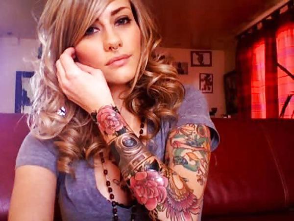 25P I love Tattooed Babes