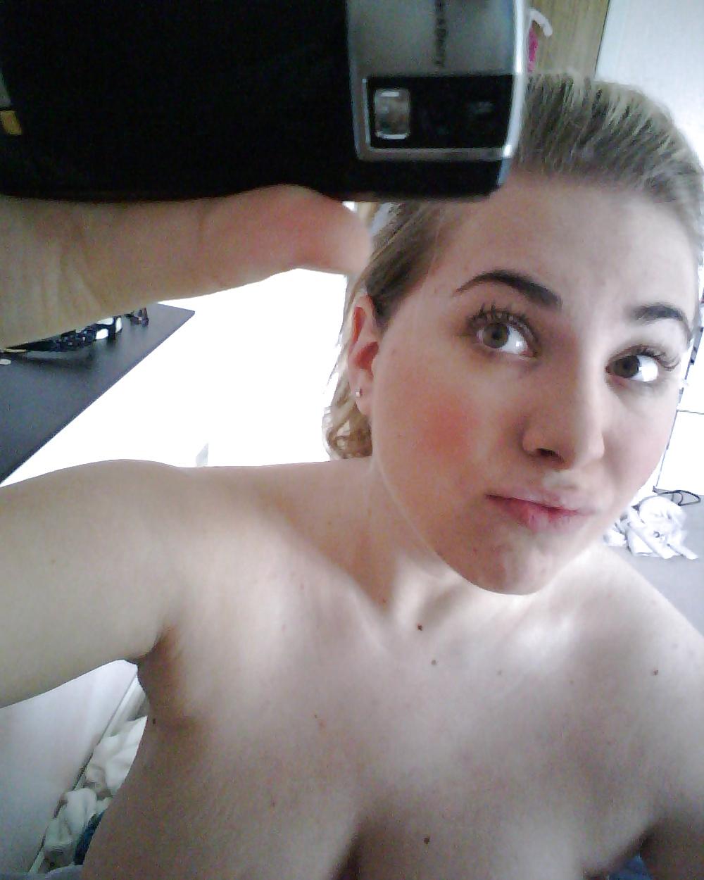 19P Big boob blonde 
