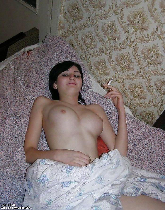 25P Smoking Sluts