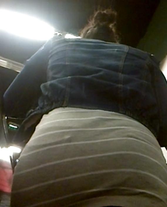 7P Beurette teen ass