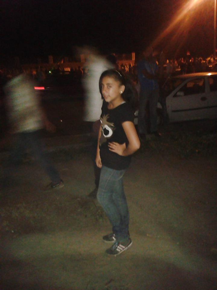 25P Arab Egyptian Chicks Girls of Alexandria 