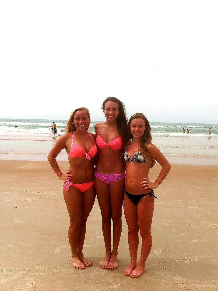 25P Facebook teen babes 6 young bikini
