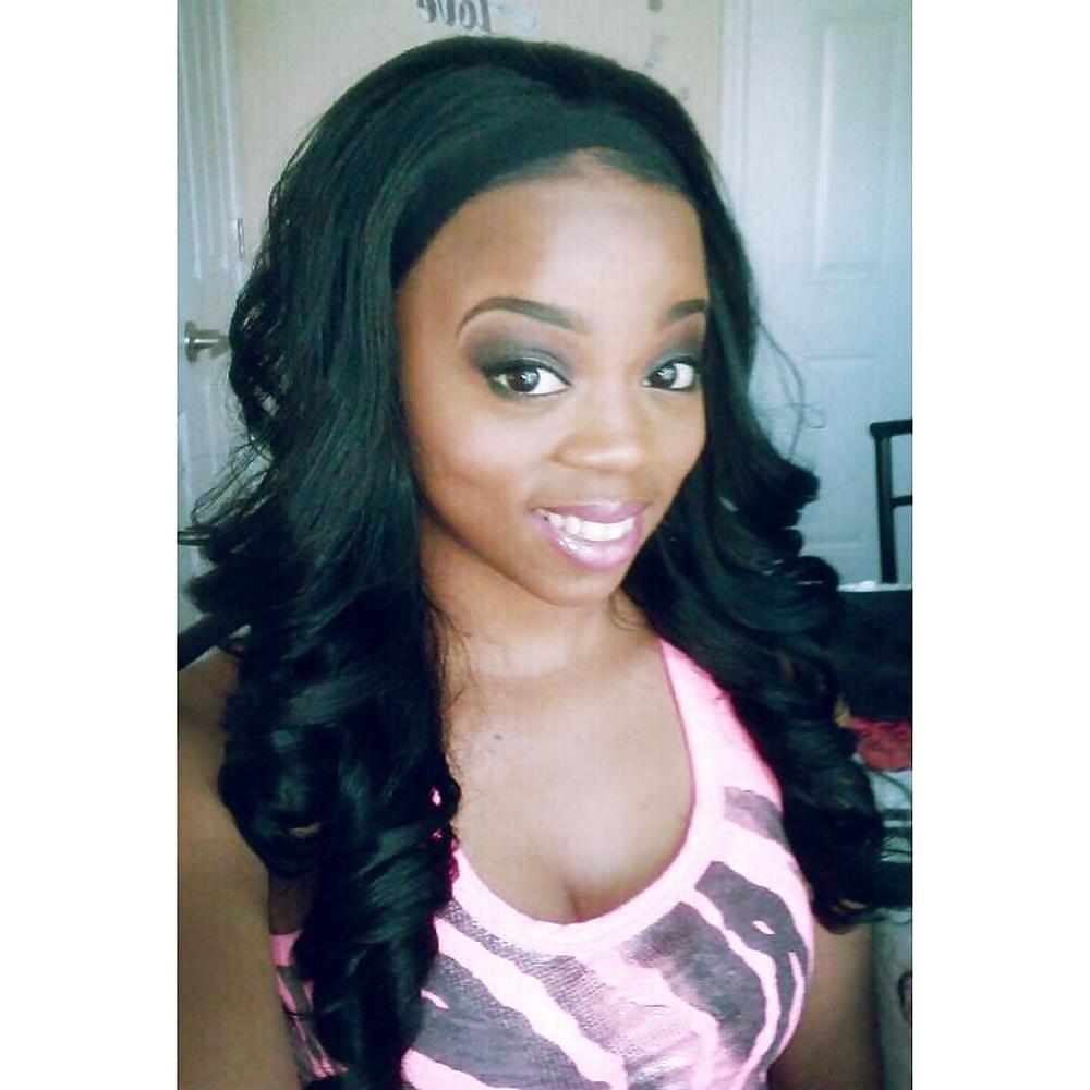 22P An american girl called Alaya J.