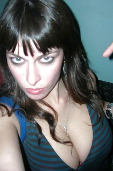 21P SPANISH BOOBS: YO TE QUIERO INFINITO