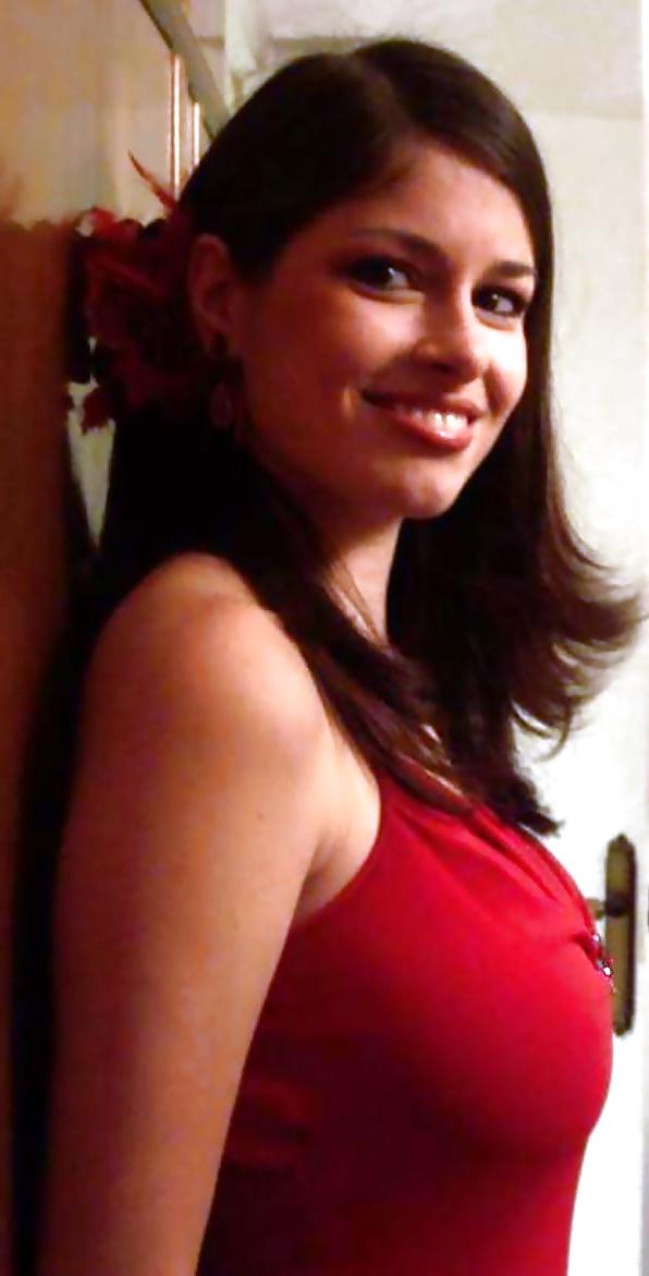 21P SPANISH BOOBS: YO TE QUIERO INFINITO