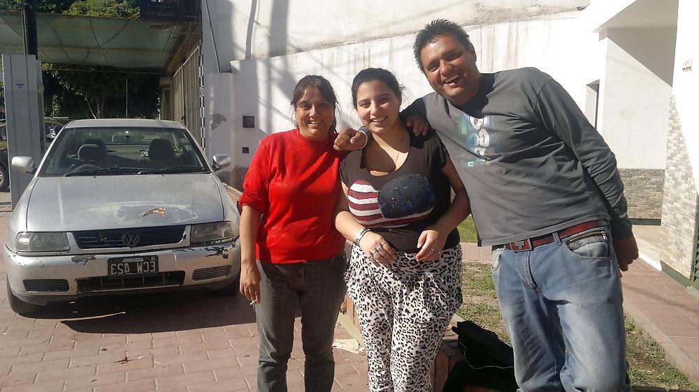 25P Argentine Girl With Huge Boobs