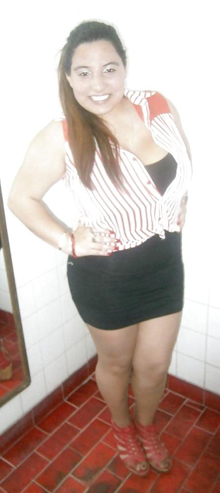 25P Argentine Girl With Huge Boobs