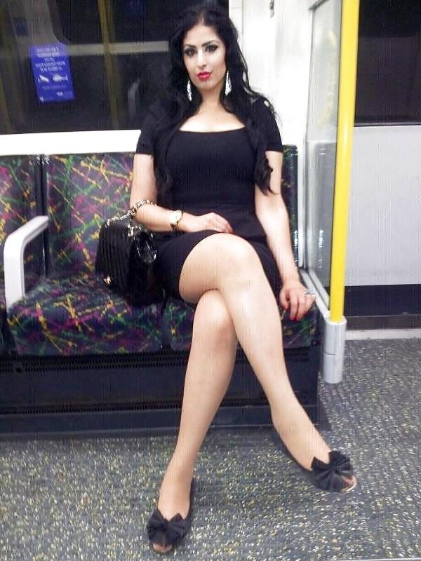 24P Nude UK Paki Arab Indian sluts HOT