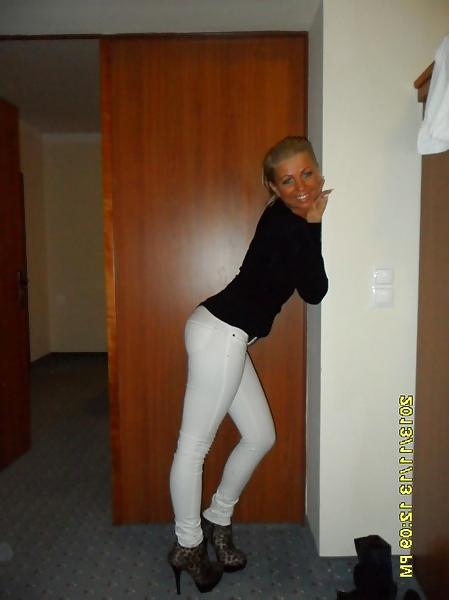 25P Hungarian sluts - Angela