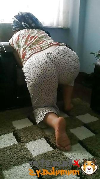 15P Turkish Ass Pics Part 12 (Only Hijab)