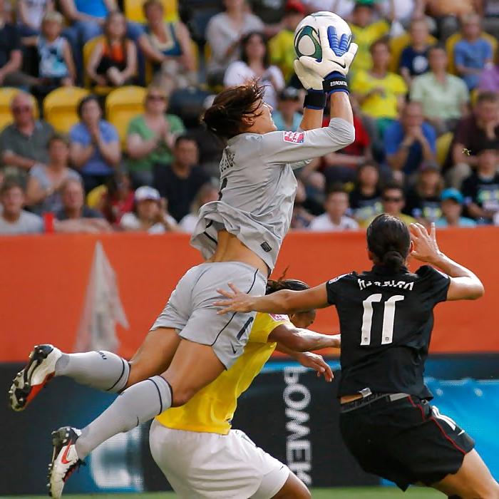 25P Hope Solo