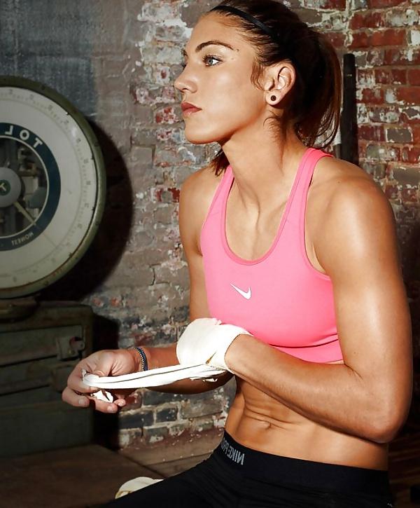 25P Hope Solo