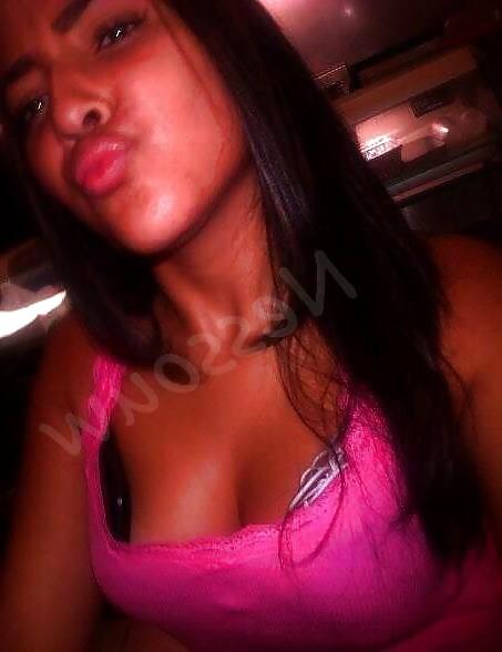 25P Petite beurette marocaine tres hot