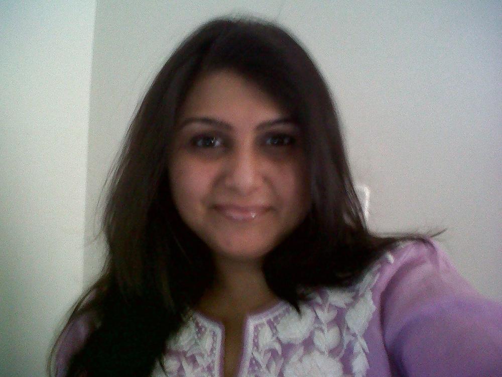 25P Riya Indian Mumbai Bombay India Girl 