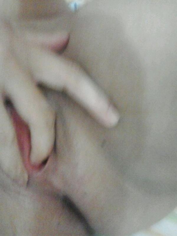 22P Perdeu o celular com a xoxota de fora