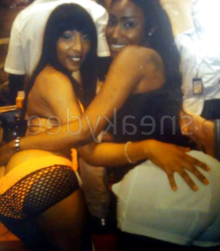 14P Fine Ebony With Ass