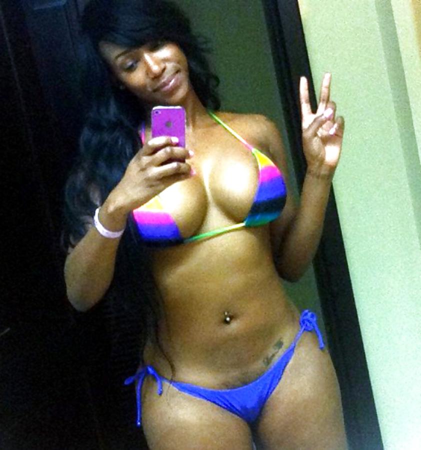 14P Fine Ebony With Ass