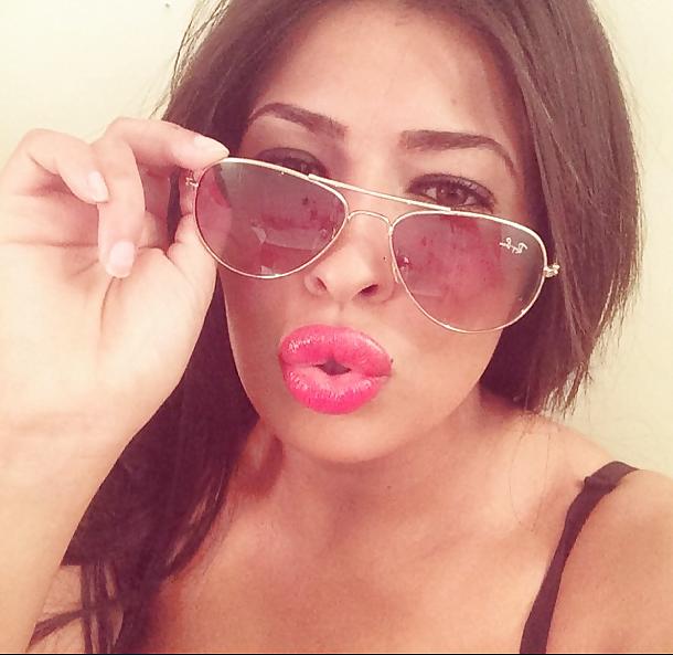 17P Ahlamoukhita beurette