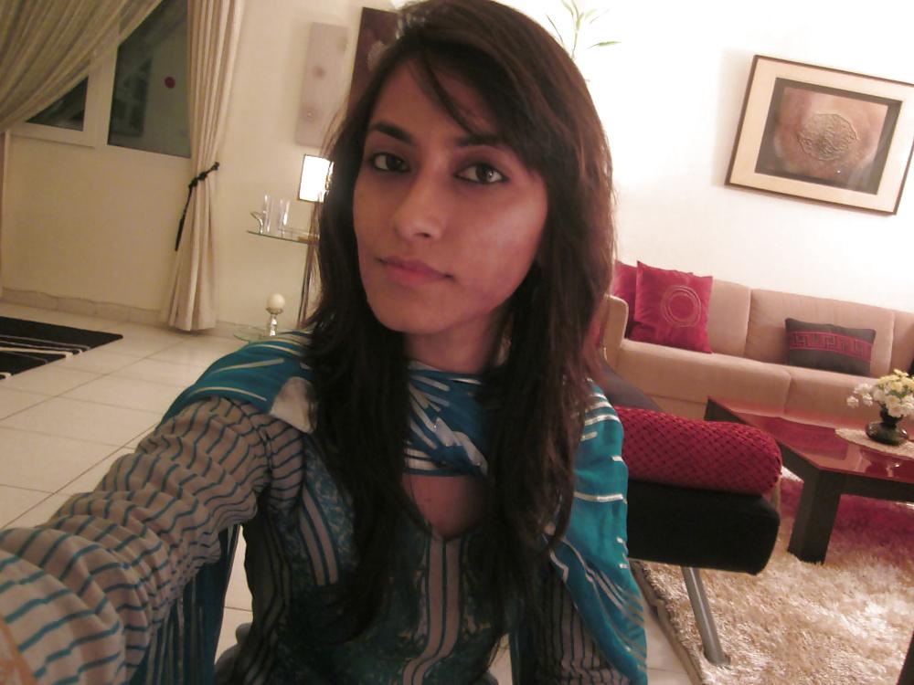 16P Most beautiful Indian Girl 12