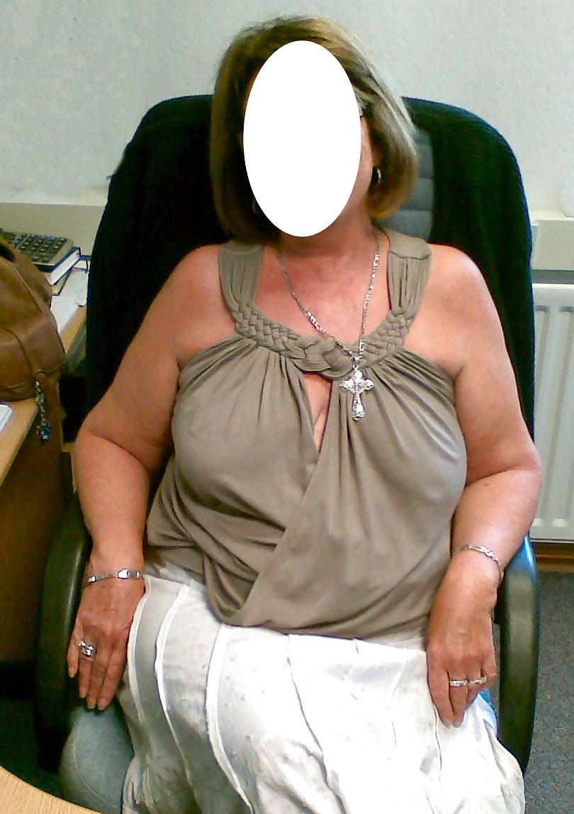 21P THE BEST MATURE SEXY-1