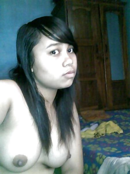 25P Tette Enormi Malay