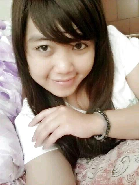 8P Indonesian- jilbab toge