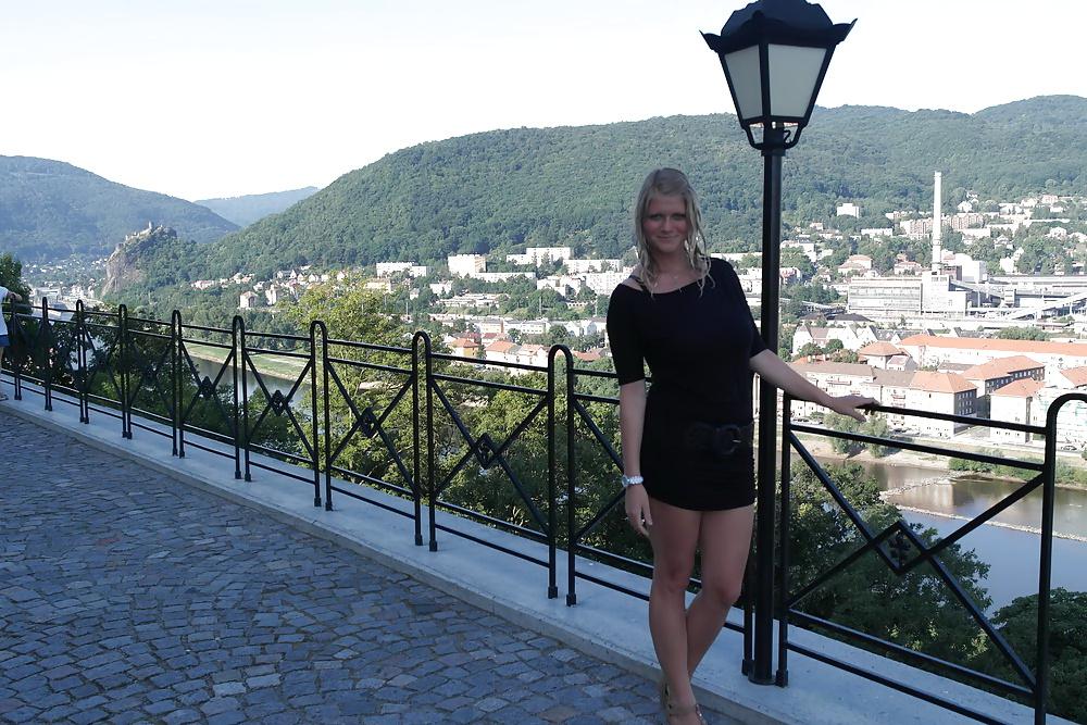 25P Busty CZECH Teen  Andrea shows her big tits