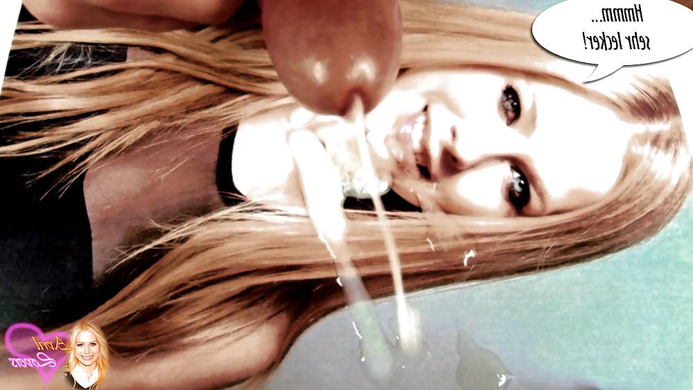 21P A lot of sperm on Avril's face