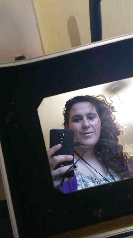 8P Paki married slut