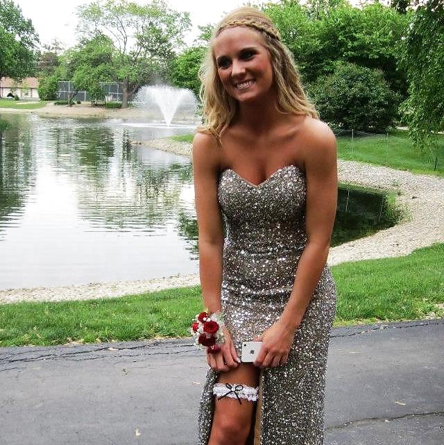 25P Facebook teen babes 9 prom sluts