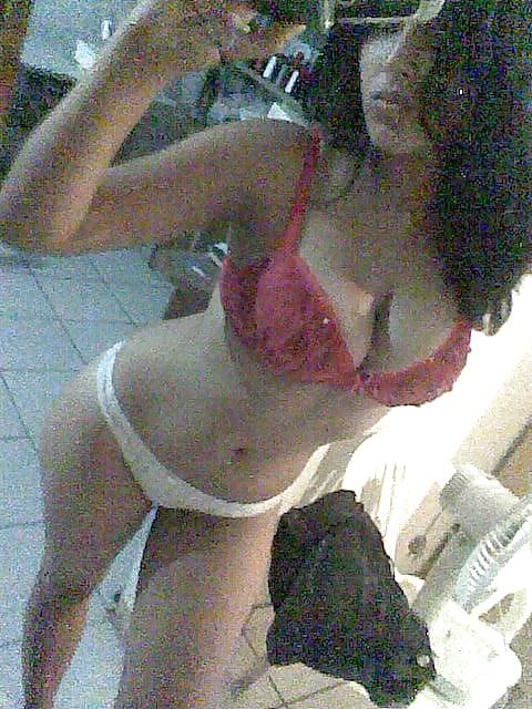 25P Latin girl amateur big tits