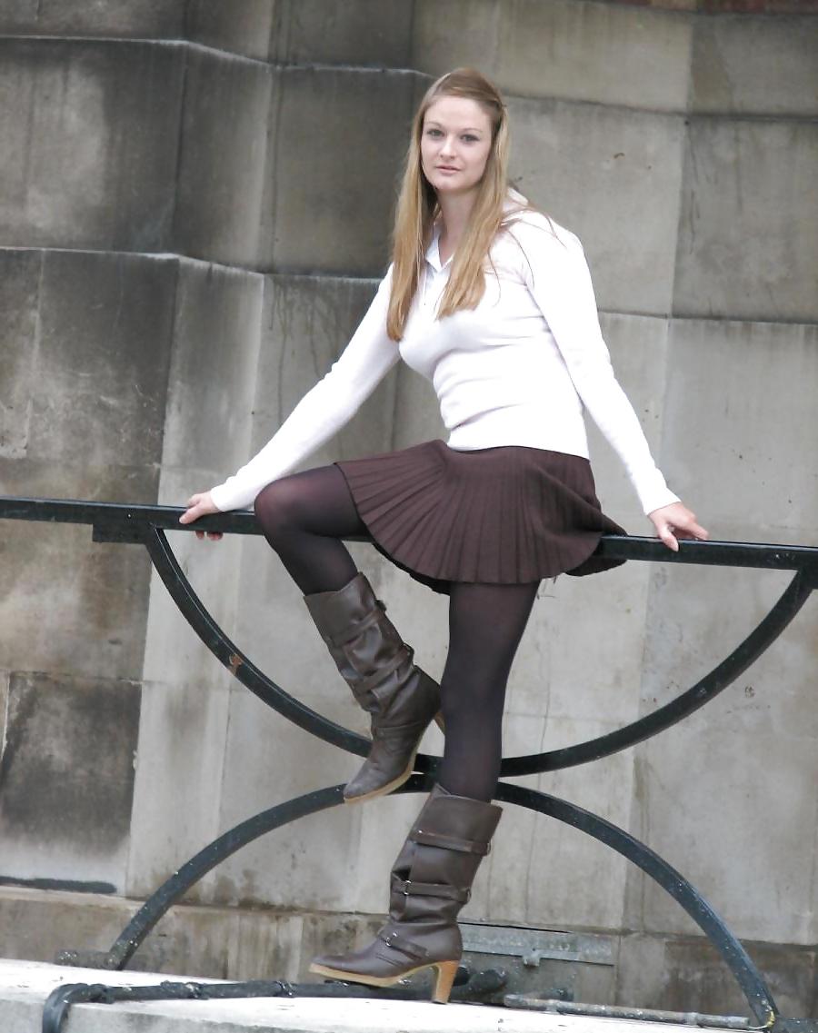 10P Pantyhose and Boots Mix 1